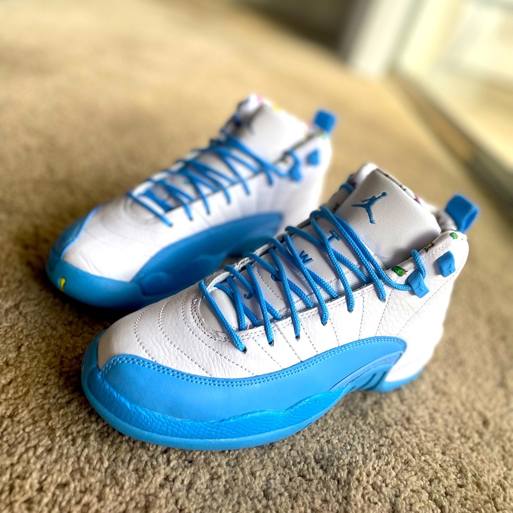 Brand new never worn still in box Air Jordan 12 Retro(GS) White/univeraity blue